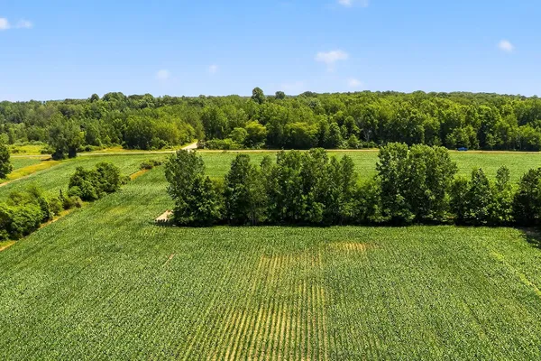 $1,300,000 | 18800 County Road 681, Grand Junction, MI 49056