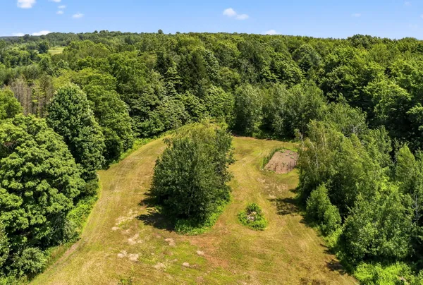 $1,300,000 | 18800 County Road 681, Grand Junction, MI 49056