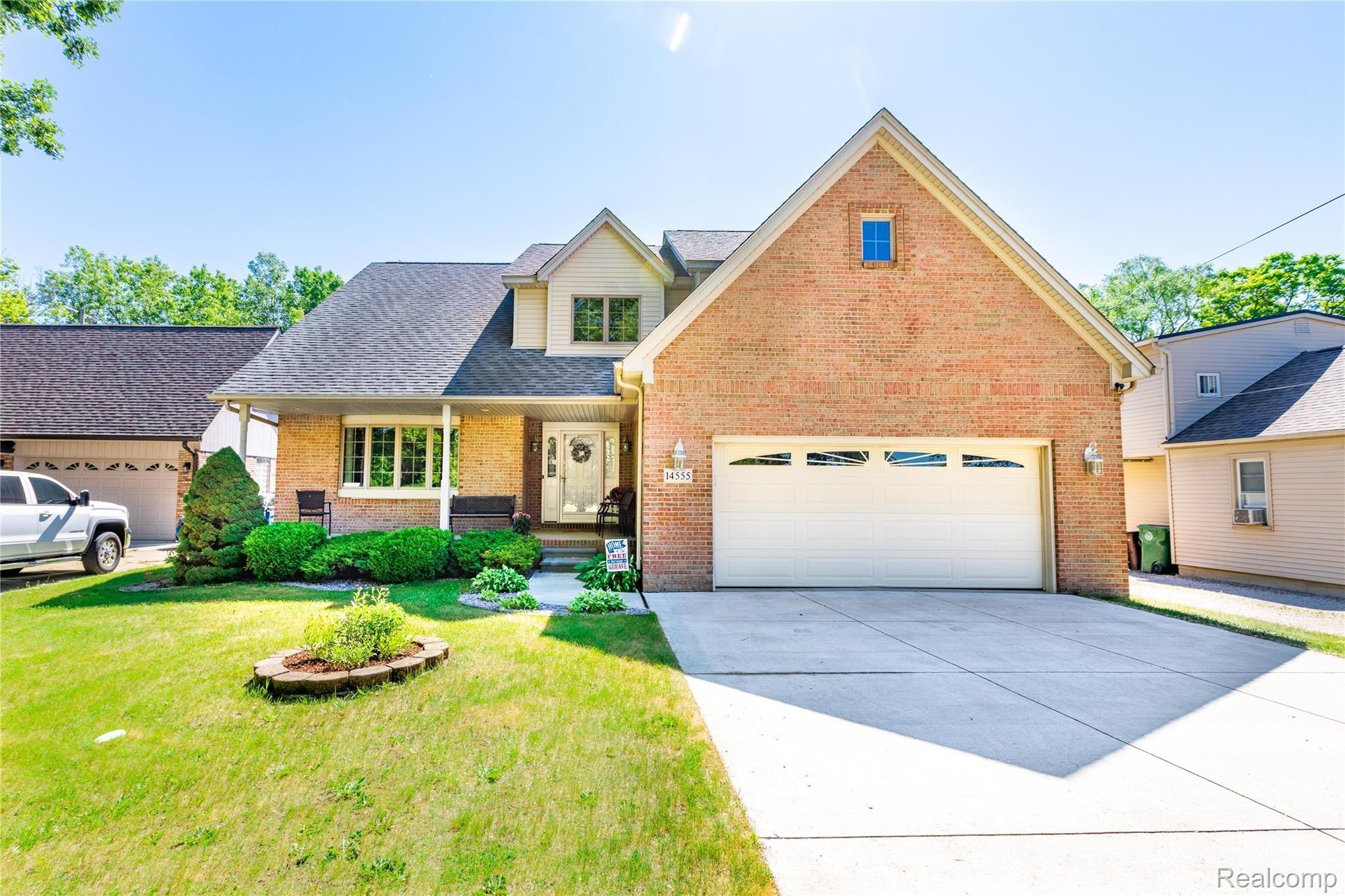 14555 Reeck Road Southgate, MI 48195 - Photo 1 of 36 14555 Reeck Rd, Southgate (1 of 36).jpg