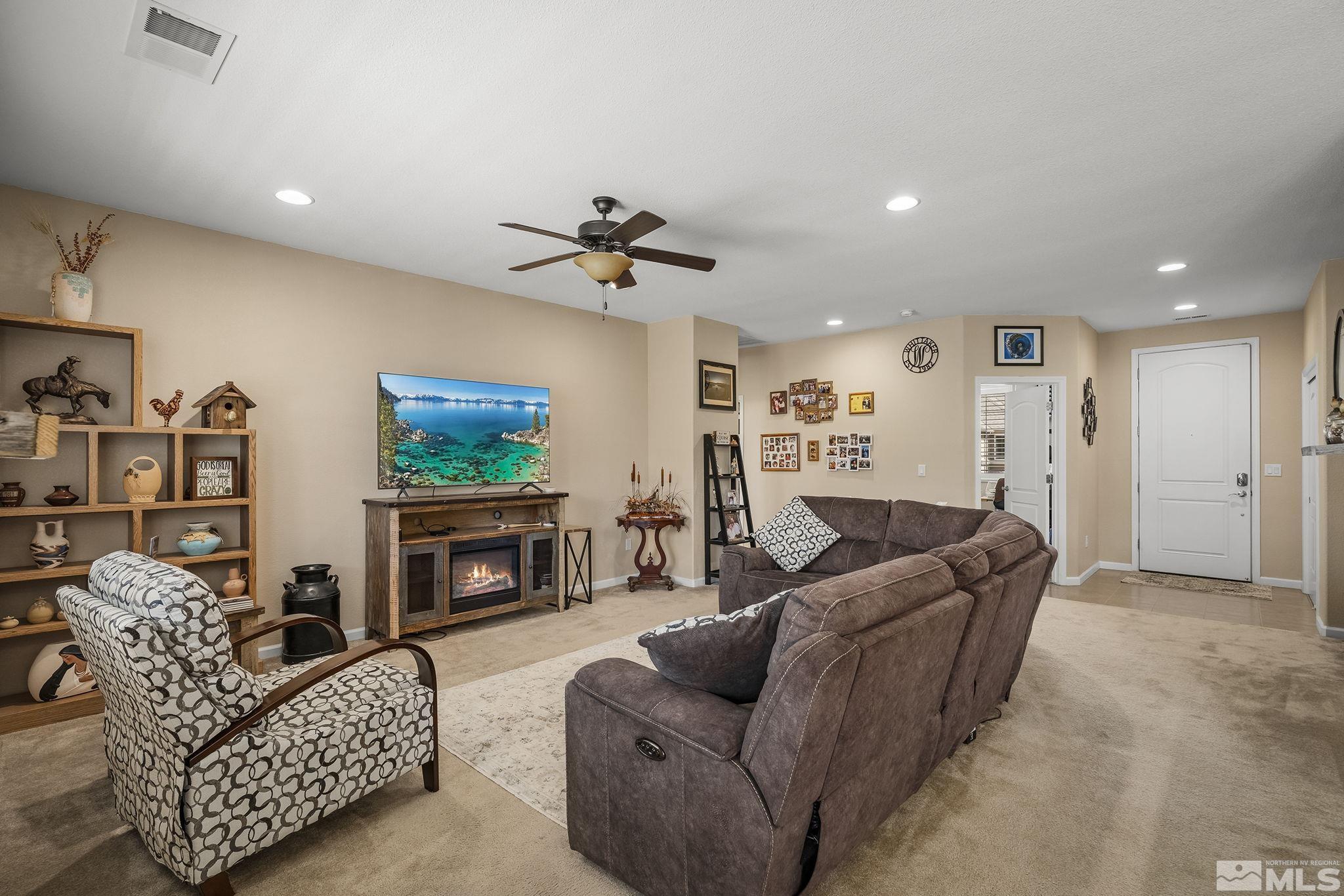 2197 Cecile Drive Reno, NV 89521 - Photo 8 of 28 Photo 8