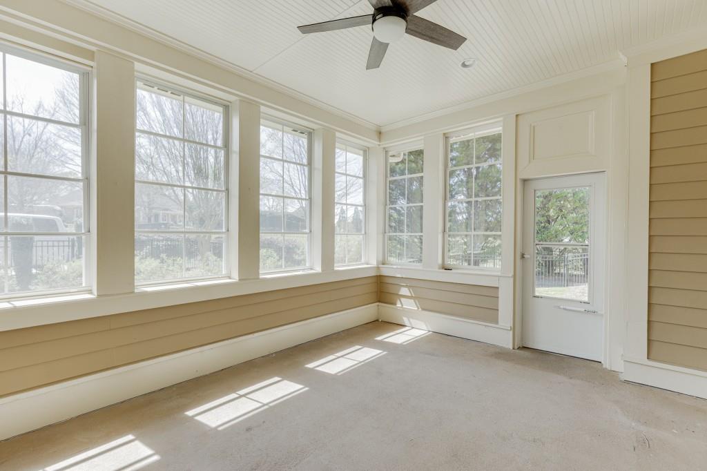 2390 Muskogee Lane Braselton, GA 30517 - Photo 34 of 40 a large white room with a large window