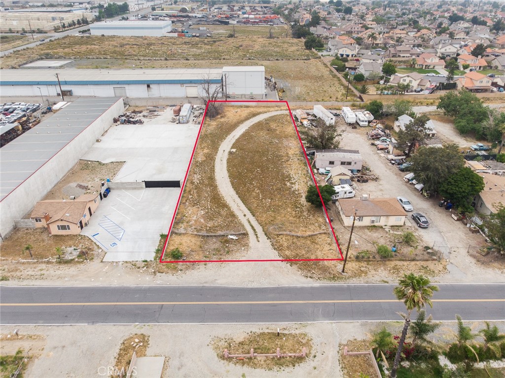 0 West Persimmon Avenue Rialto, CA 92377 - Photo 28 of 31 an aerial view of a swimming pool