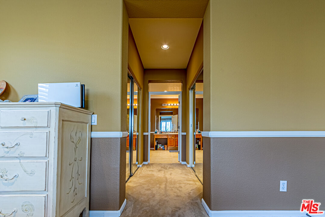 23208 Maple Avenue Torrance, CA 90505 - Photo 45 of 62