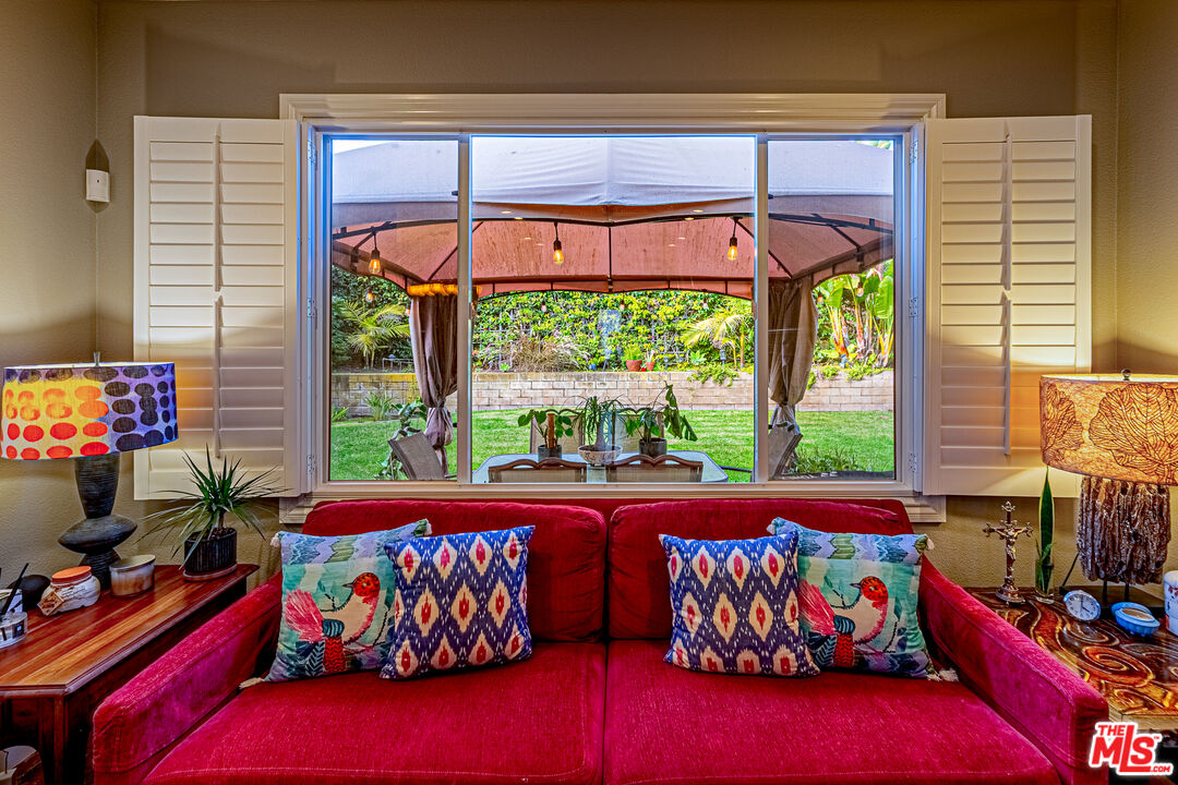 23208 Maple Avenue Torrance, CA 90505 - Photo 9 of 62