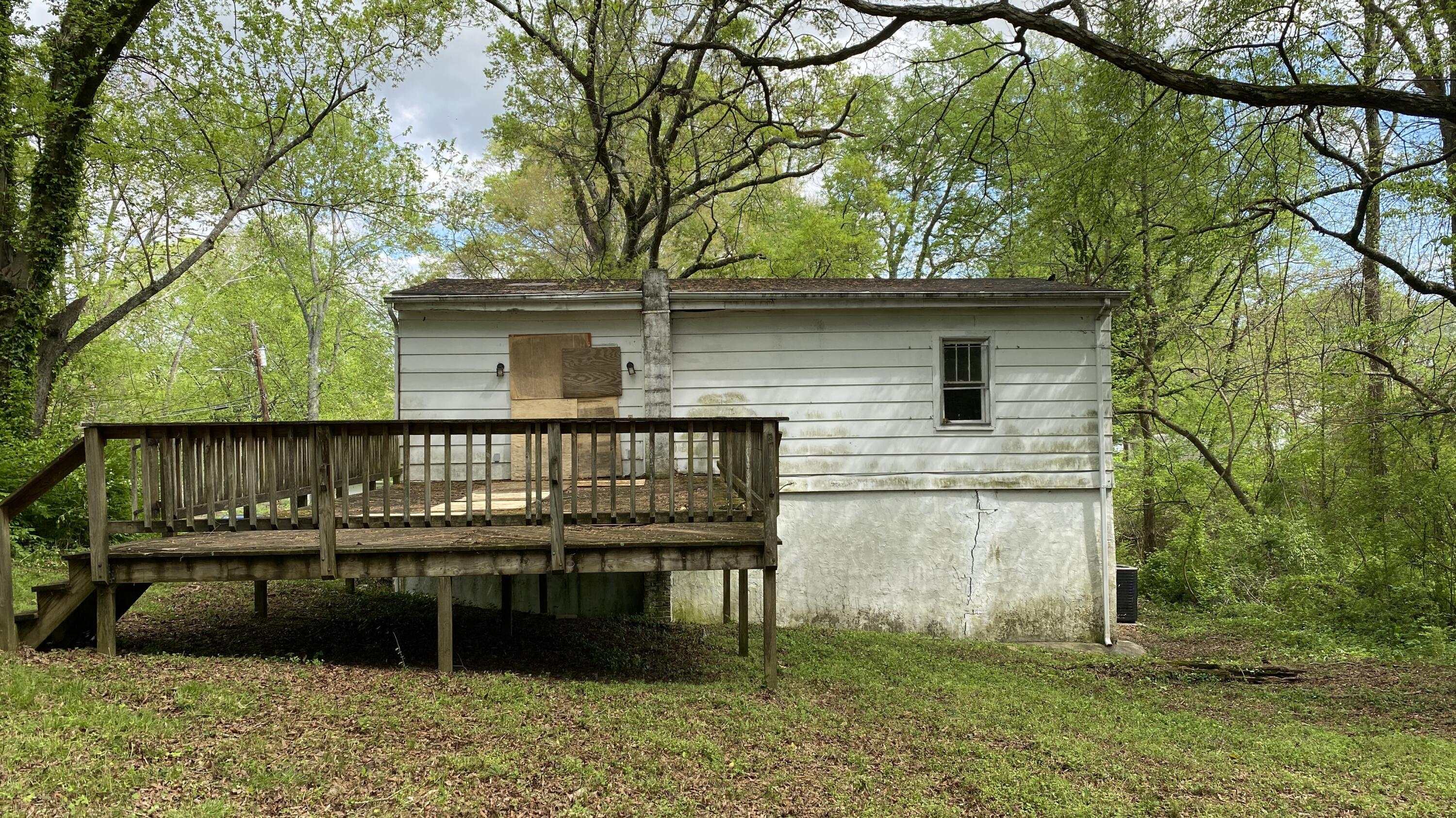2115 Eledge Road Chattanooga, TN 37412 - Photo 13 of 29 IMG_5091