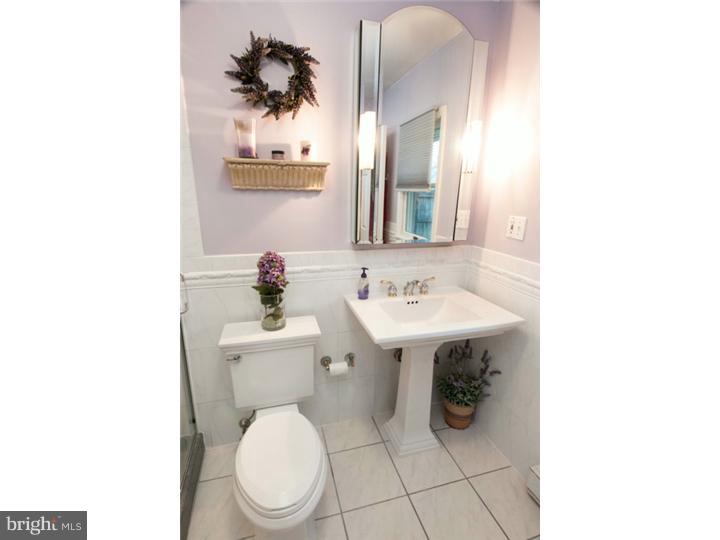 8 Spinythorn Road Levittown, PA 19056 - Photo 18 of 25 Bathroom