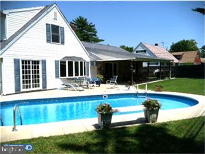 8 Spinythorn Road Levittown, PA 19056 - Photo 25 of 25 Pool