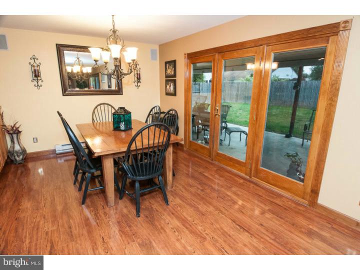 8 Spinythorn Road Levittown, PA 19056 - Photo 6 of 25 Dining Room