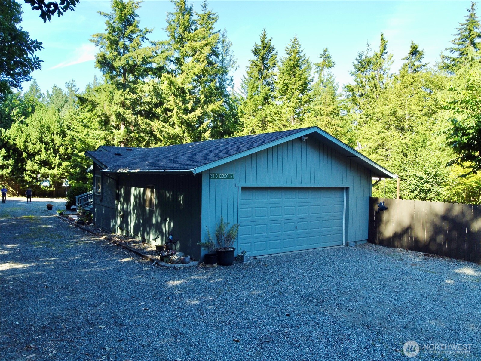 332 Rhododendron Drive Sequim, WA 98382 - Photo 15 of 33