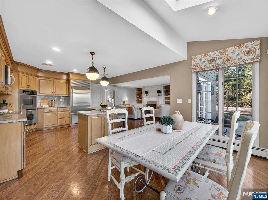 347 Smith Place Wyckoff, NJ 07481 - Photo 15 of 47