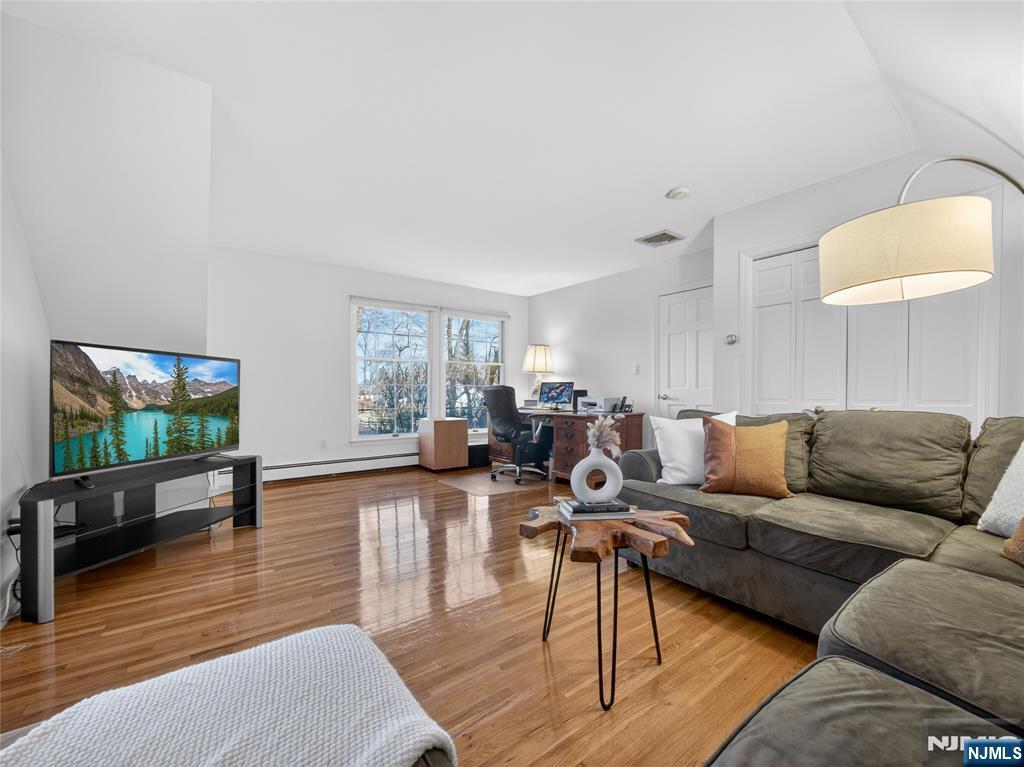 347 Smith Place Wyckoff, NJ 07481 - Photo 30 of 47