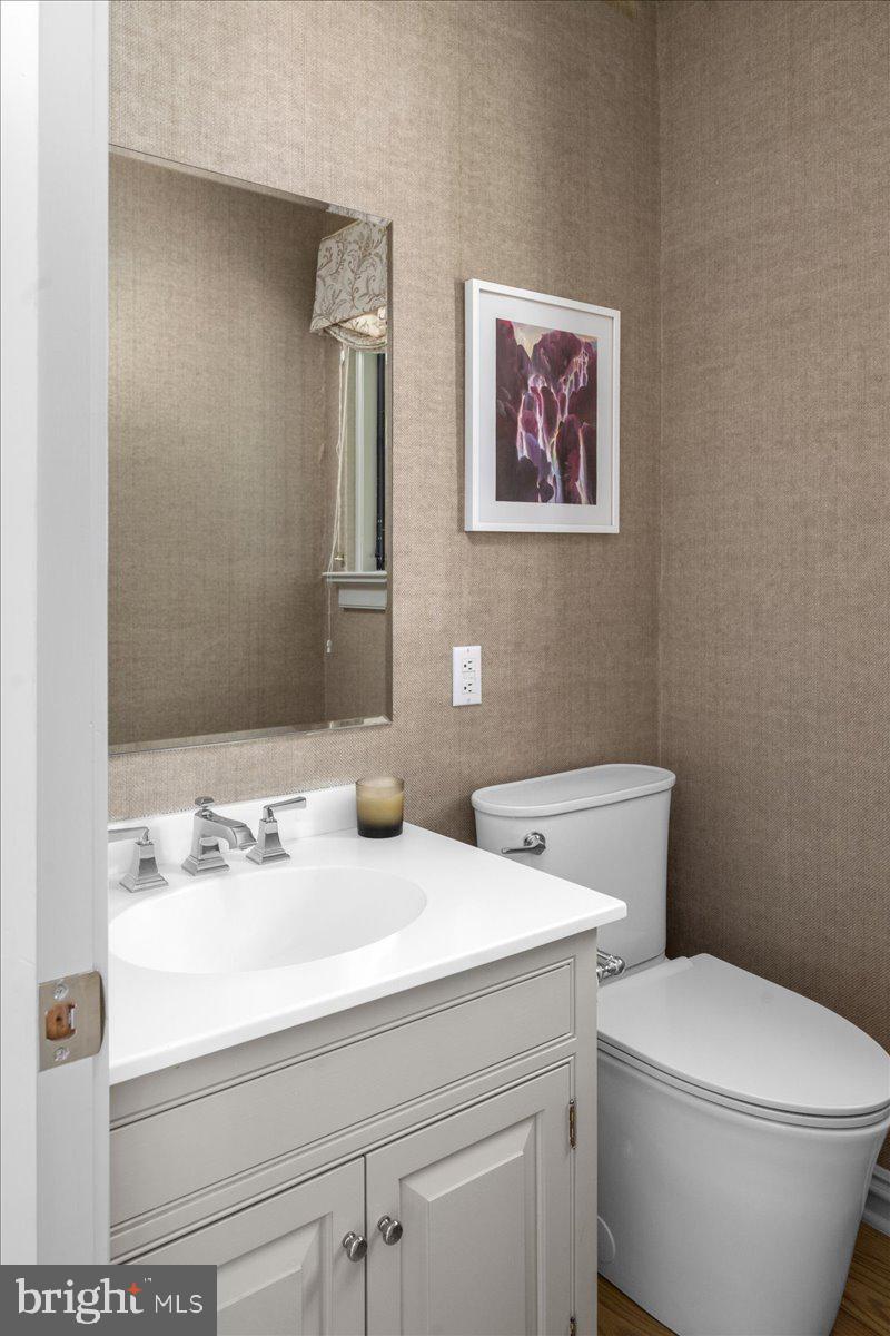 6450 Old Carversville Road New Hope, PA 18938 - Photo 33 of 89 a bathroom with a sink mirror and toilet