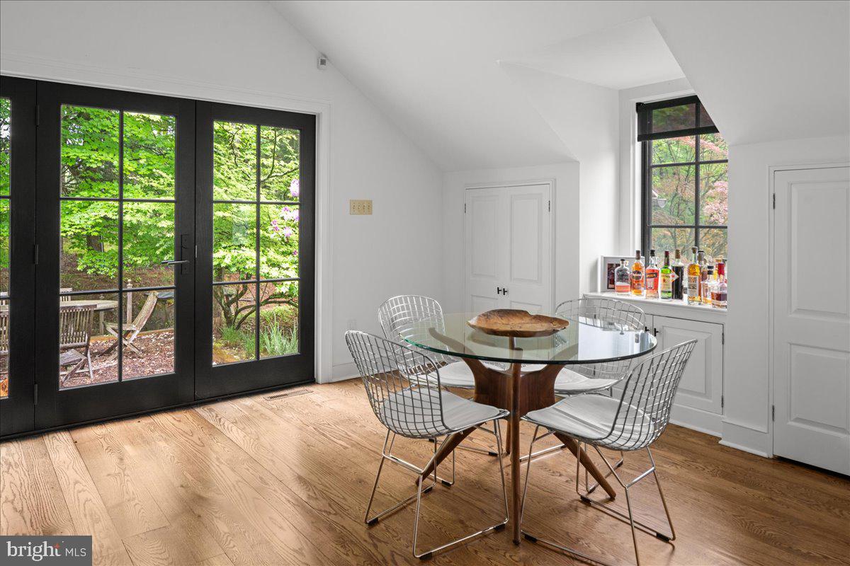 6450 Old Carversville Road New Hope, PA 18938 - Photo 77 of 89 Dining Area