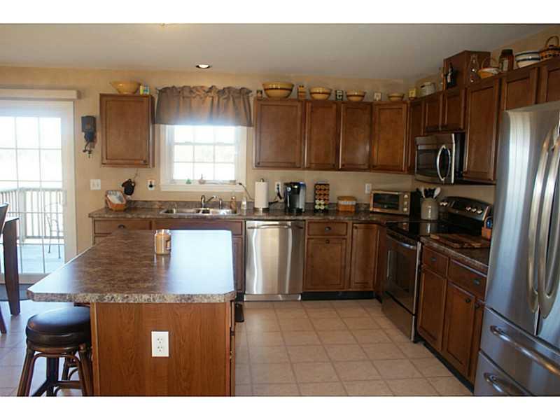 47 Miller Road Hampden, ME 04444 - Photo 5 of 35 Kitchen.