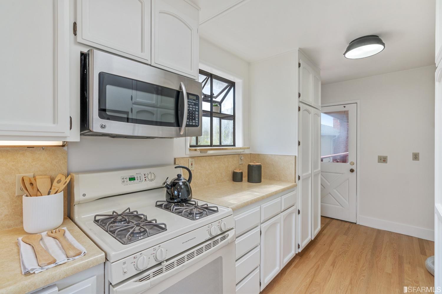 20 Kenilworth Drive Kensington, CA 94707 - Photo 34 of 72