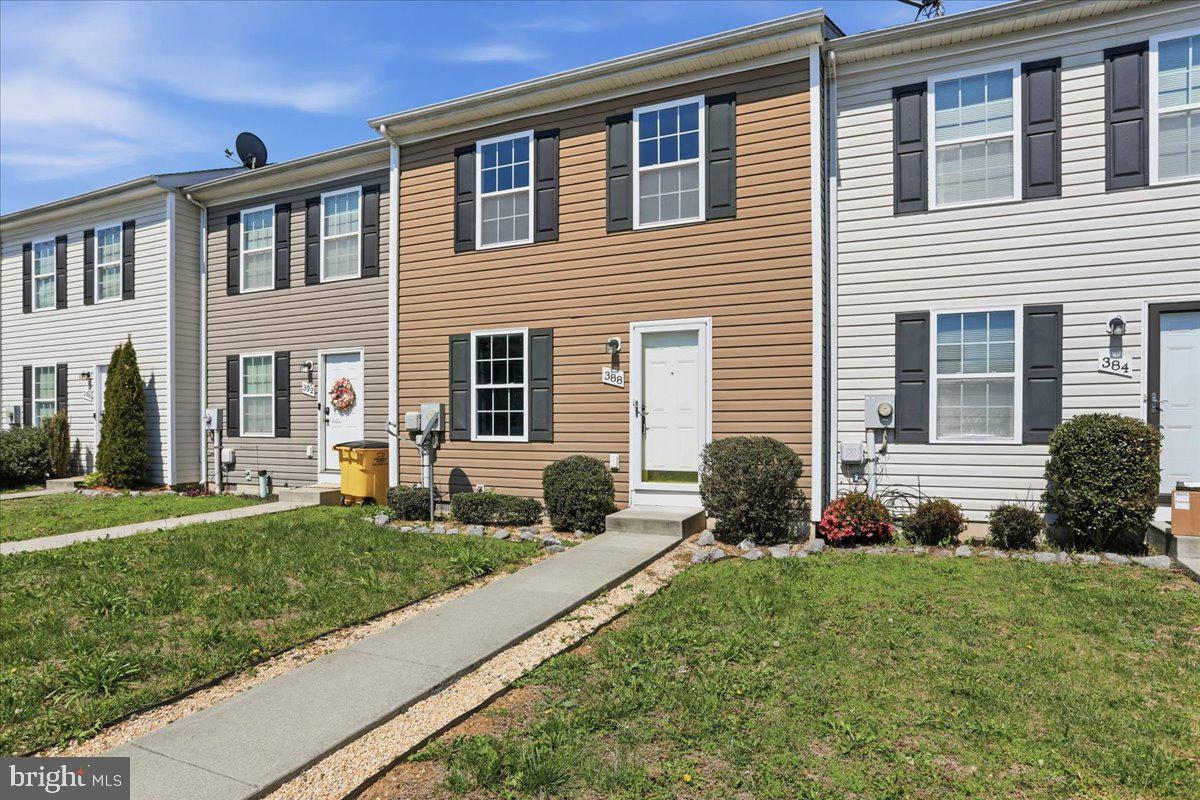 388 Dorothy Court Inwood, WV 25428 - Photo 2 of 29