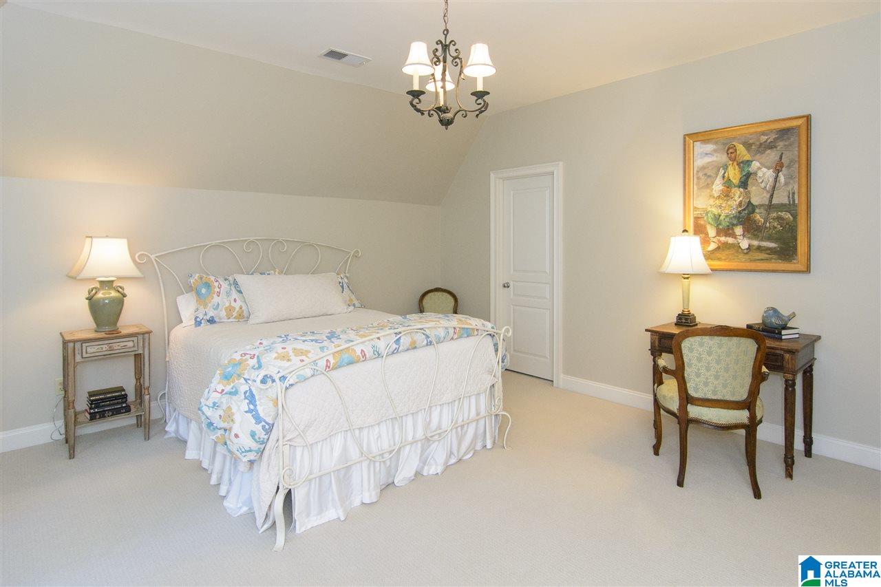 4347 Caldwell Mill Road Birmingham, AL 35243 - Photo 32 of 46