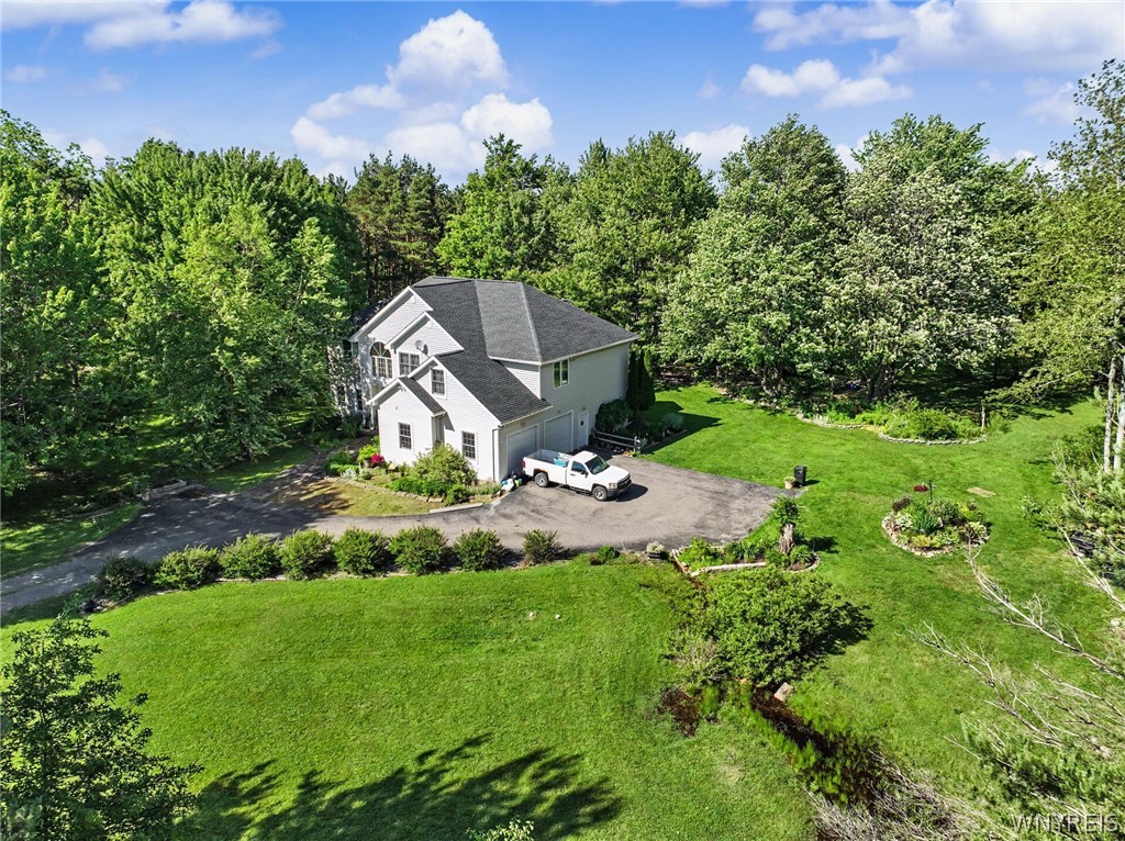 11288 Newell Road Dunkirk, NY 14048 - Photo 2 of 49