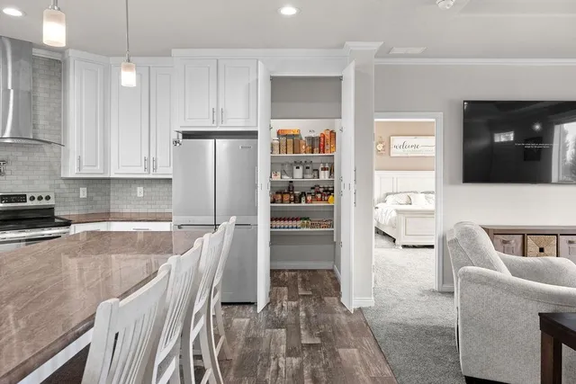 $610,000 | 15225 East Nelson Road, Elk, WA 99009