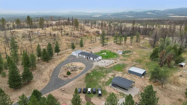 $610,000 | 15225 East Nelson Road, Elk, WA 99009