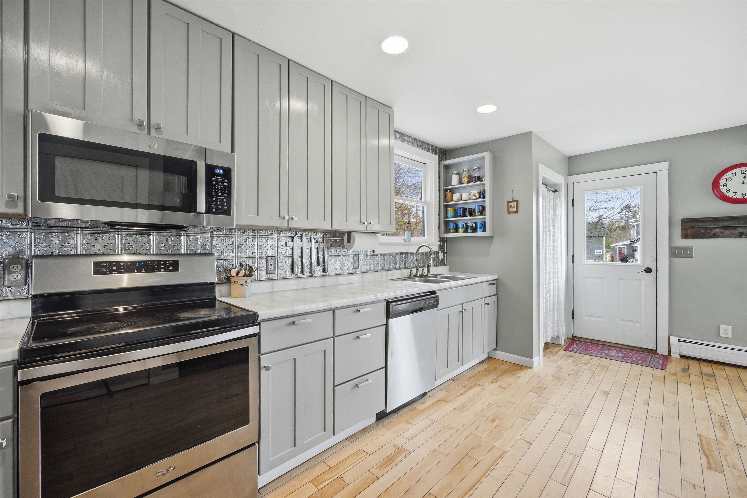 20 Greensboro Road Hanover, NH 03755 - Photo 8 of 60