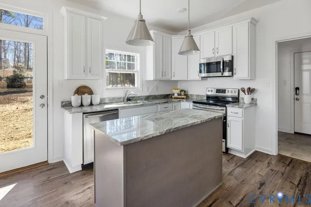 $399,950 | 7949 Lyndale Drive, Richmond, VA 23235