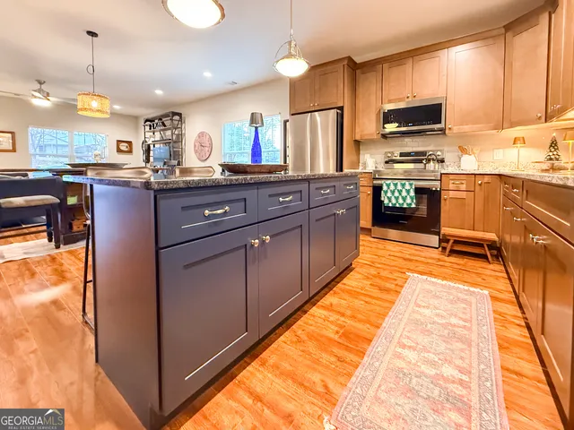 $360,000 | 270 Townview Drive, Cleveland, GA 30528