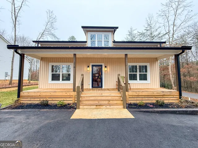 $360,000 | 270 Townview Drive, Cleveland, GA 30528