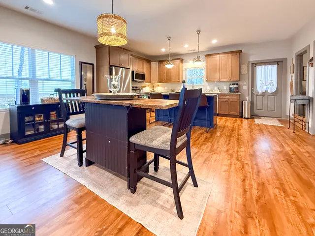 $360,000 | 270 Townview Drive, Cleveland, GA 30528