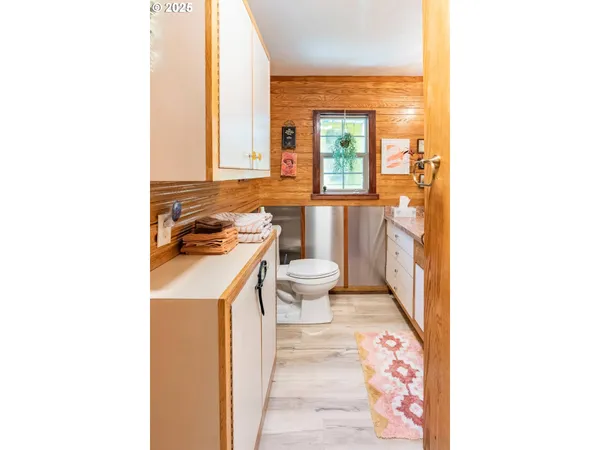 a bathroom with a sink and a toilet