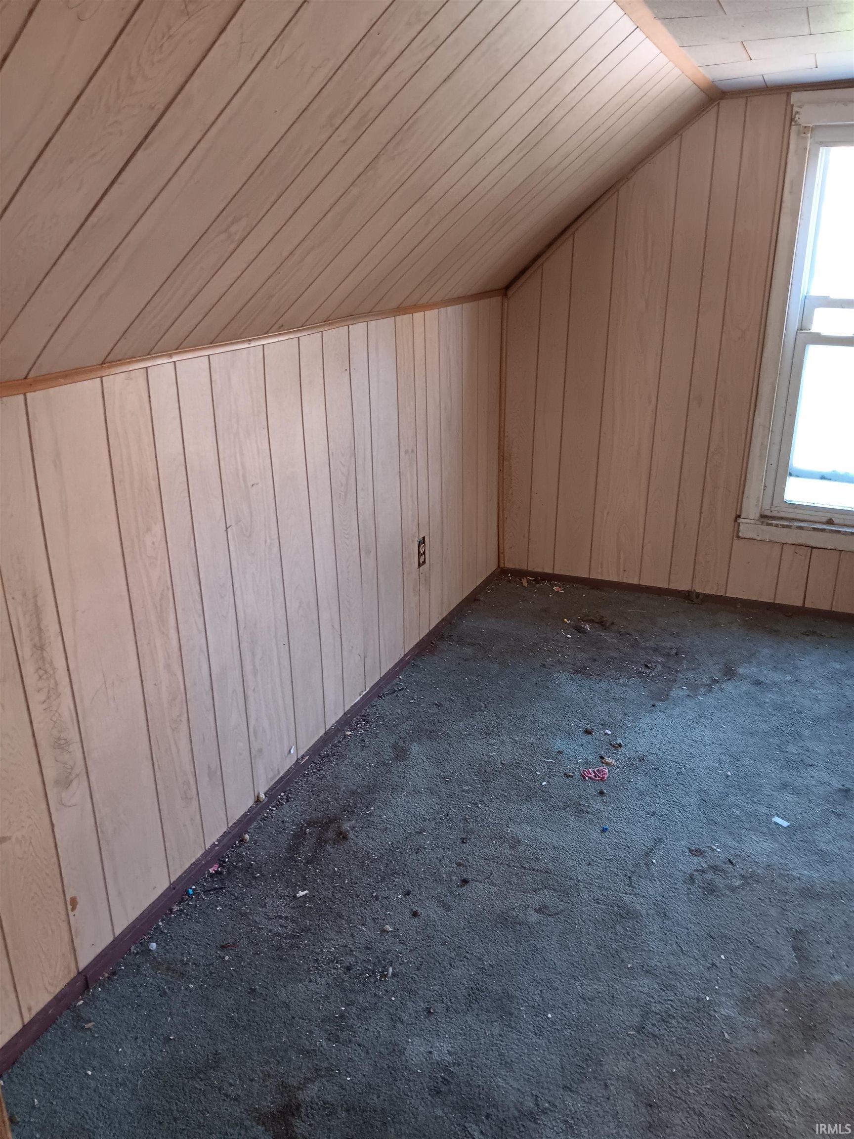 2512 Highway 150 West Terre Haute, IN 47885 - Photo 11 of 24