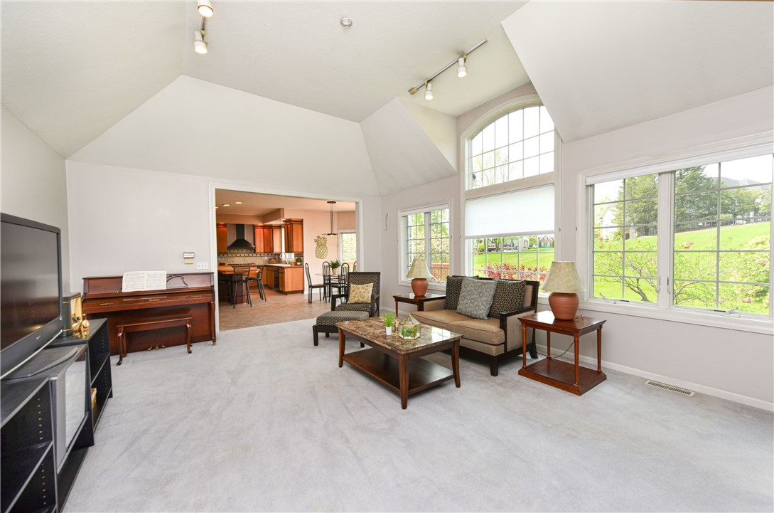 3 Sunberry Drive Perinton, NY 14526 - Photo 18 of 43