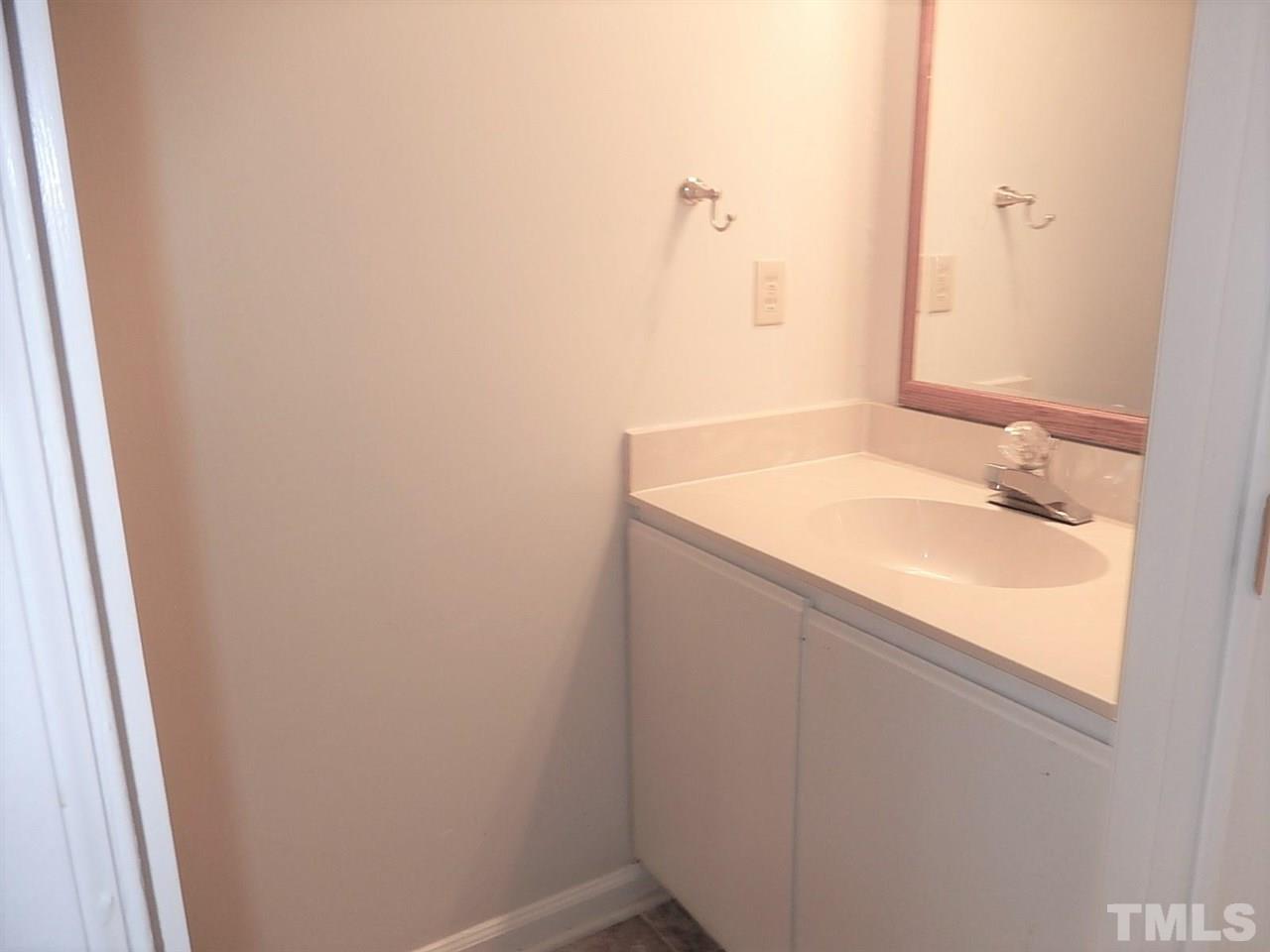 6121 Sunpointe Drive, Unit 101 Raleigh, NC 27606 - Photo 15 of 29 Gallery Image 15