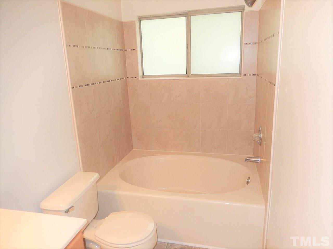 6121 Sunpointe Drive, Unit 101 Raleigh, NC 27606 - Photo 17 of 29 Gallery Image 17