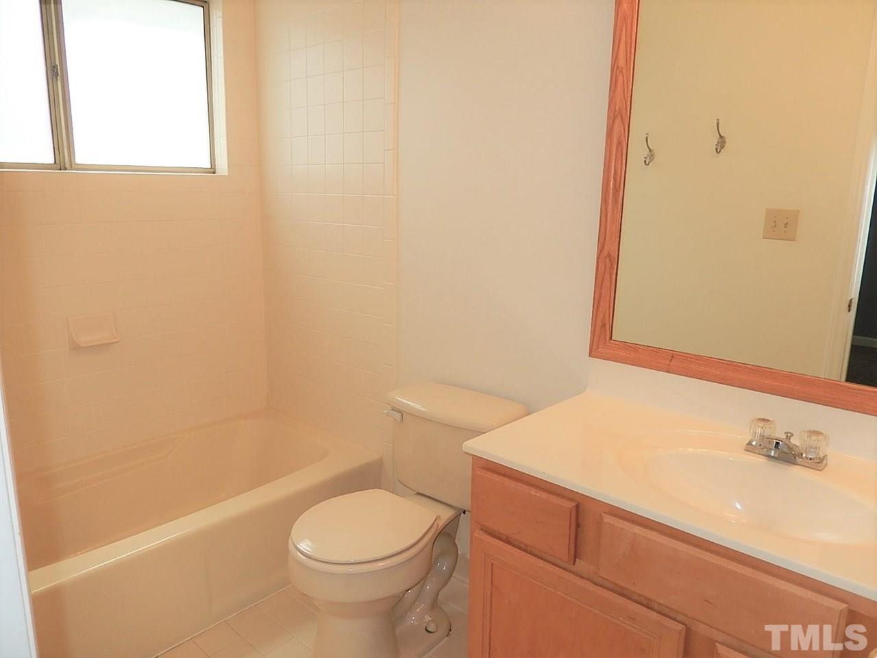 6121 Sunpointe Drive, Unit 101 Raleigh, NC 27606 - Photo 21 of 29 Gallery Image 21