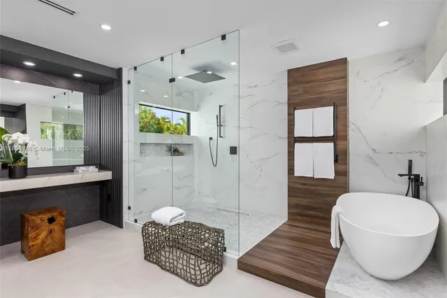 $10,950,000 | 6445 Southwest 129th Terrace, Pinecrest, FL 33156