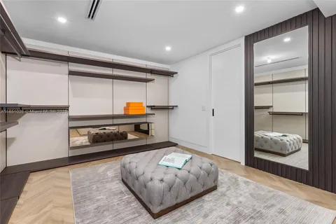 $10,950,000 | 6445 Southwest 129th Terrace, Pinecrest, FL 33156