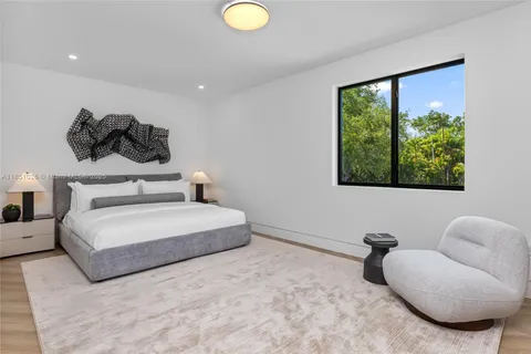 $10,950,000 | 6445 Southwest 129th Terrace, Pinecrest, FL 33156