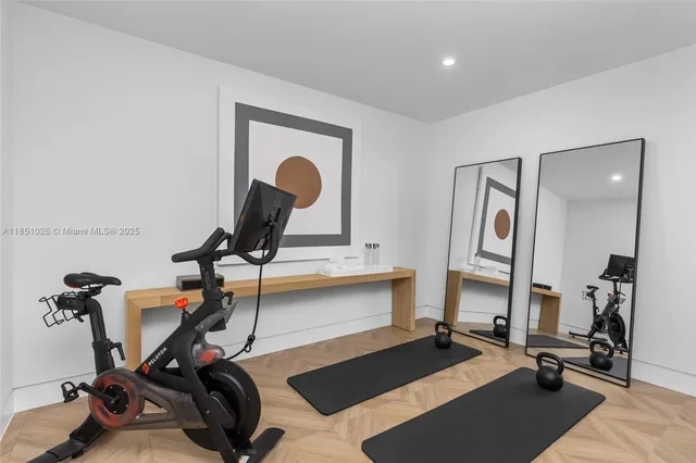 $10,950,000 | 6445 Southwest 129th Terrace, Pinecrest, FL 33156