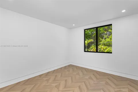 $10,950,000 | 6445 Southwest 129th Terrace, Pinecrest, FL 33156