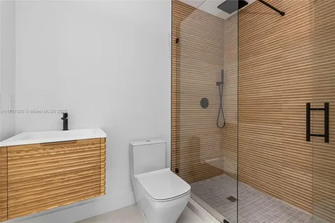 $10,950,000 | 6445 Southwest 129th Terrace, Pinecrest, FL 33156