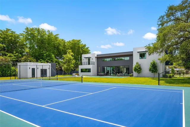 $10,950,000 | 6445 Southwest 129th Terrace, Pinecrest, FL 33156