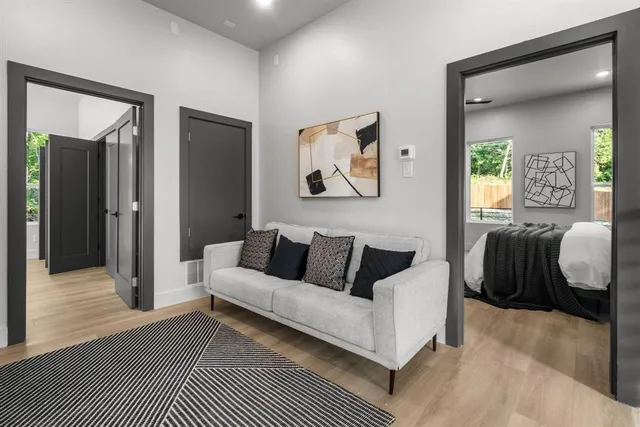 $619,000 | 912 Brookwood Drive, Dallas, TX 75224