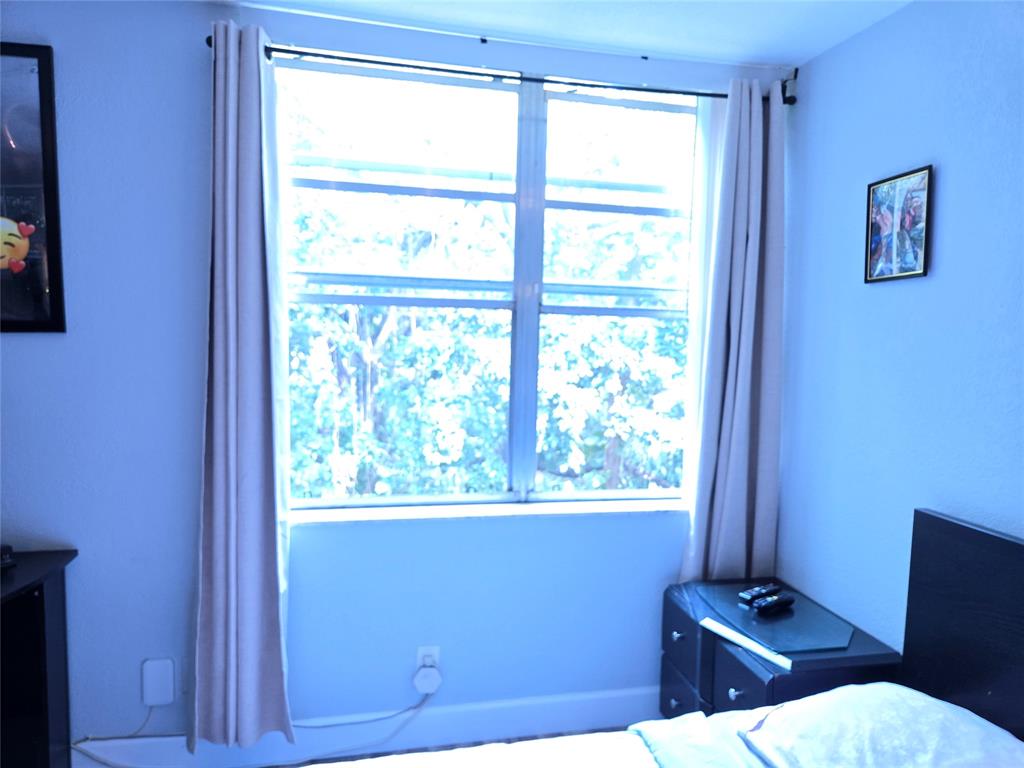 9400 Live Oak Place, Unit 305 Davie, FL 33324 - Photo 33 of 93 a view of a room with a window