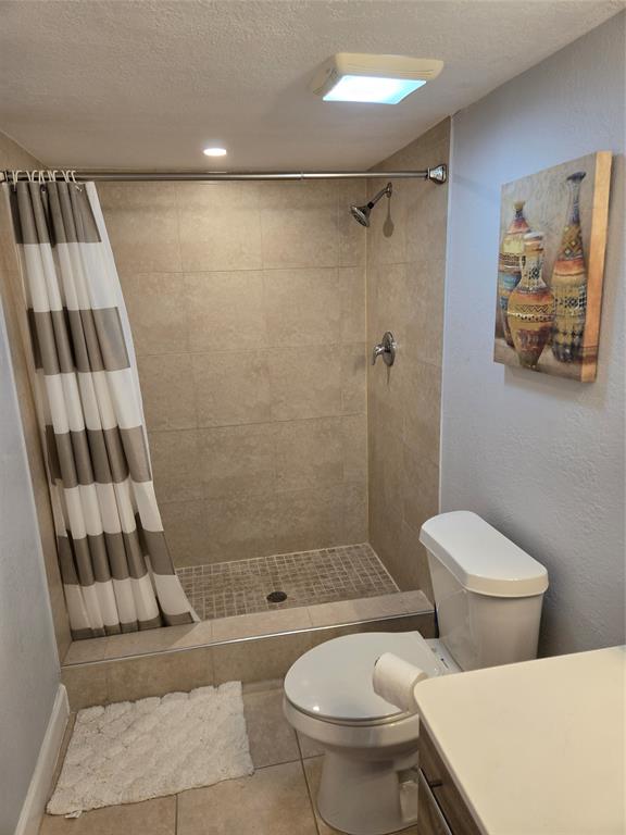 9400 Live Oak Place, Unit 305 Davie, FL 33324 - Photo 37 of 93 Seond Remodeled Bathroom.