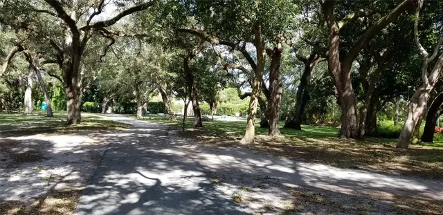 $229,900 | 9400 Live Oak Place, Unit 305, Davie, FL 33324