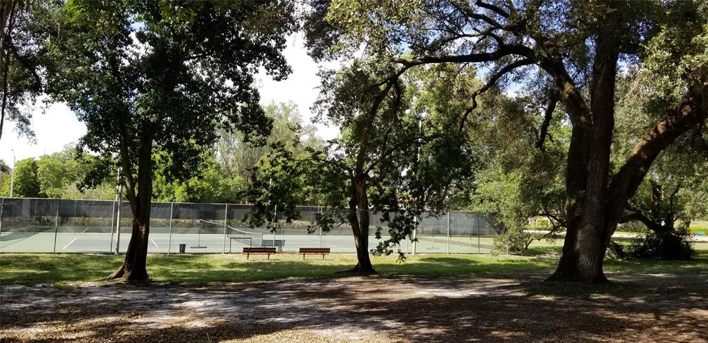 9400 Live Oak Place, Unit 305 Davie, FL 33324 - Photo 82 of 93 a view of a park