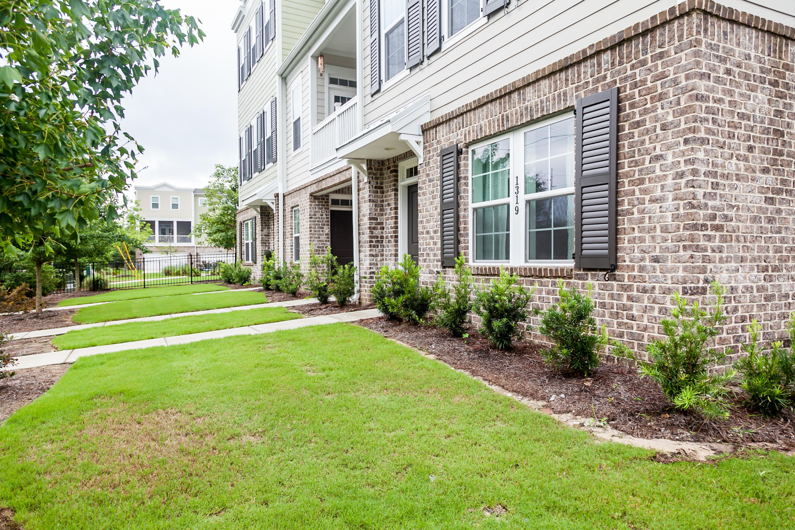 1319 Myrick Road Mount Pleasant, SC 29464 - Photo 6 of 48 1319 Myrick-11