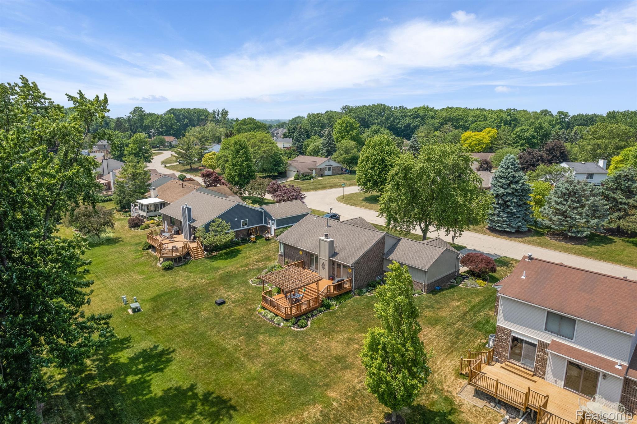 2283 Highsplint Drive Rochester, MI 48307 - Photo 42 of 45