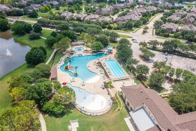 $608,000 | 10827 Naburn Gate, Richmond, TX 77407